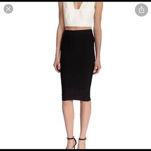BCBG MAXAZRIA LEGER BANDAGE SKIRT 💃🏻